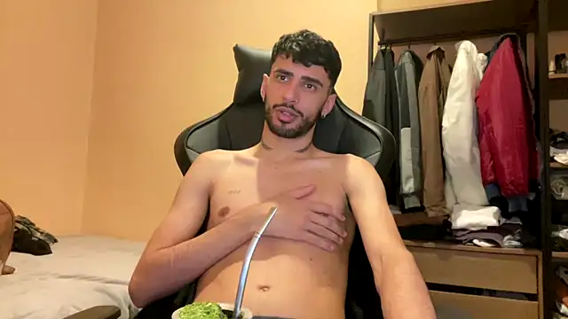 Snapshot of iendriw chatting on 11-05-25, 06:02 iendriw online show from 11-05-25, 06:02