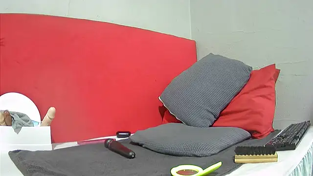 Snapshot of tasha97x chatting on 02-10-26, 05:11 tasha97x online show from 02-10-26, 05:11