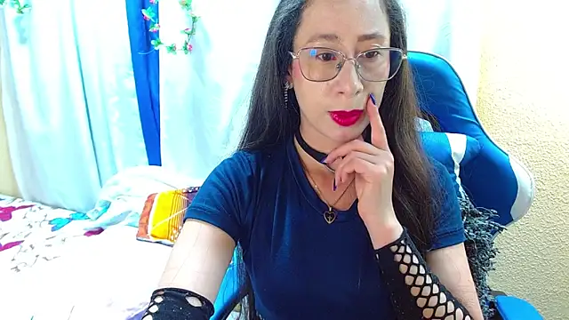 Gia leinn online show from 10-20-25, 08:53