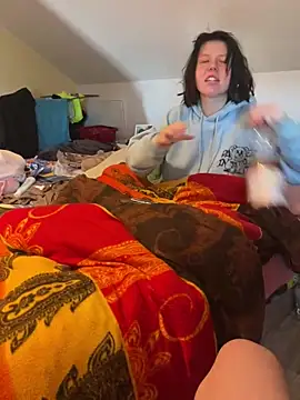 Snapshot of Tightassslut18 chatting on 03-02-25, 08:16 Tightassslut18 online show from 03-02-25, 08:16