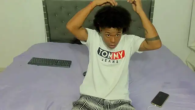 Luna  ho online show from 11-15-25, 02:20