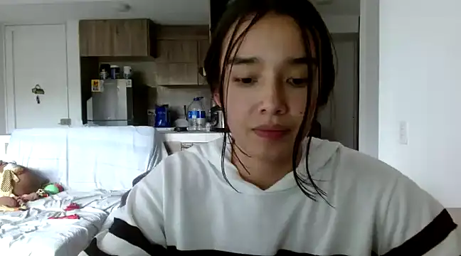  luna 777 online show from 02-24-25, 08:25