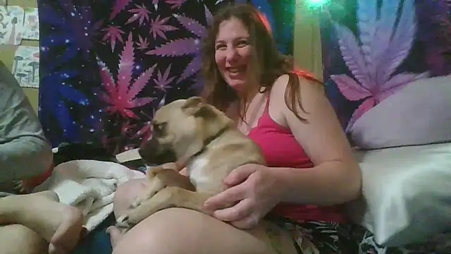 Snapshot of Seductivefoxy@xh chatting on 03-16-25, 04:41 Seductivefoxyxh online show from 03-16-25, 04:41