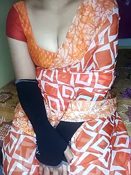 Snapshot of geetha_telugu_kan277 chatting on 10-30-25, 05:24 geetha telugu kan277 online show from 10-30-25, 05:24