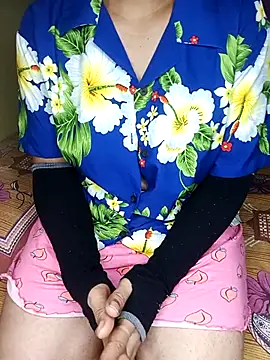 Snapshot of geetha_telugu_kan277 chatting on 11-07-25, 04:23 geetha telugu kan277 online show from 11-07-25, 04:23