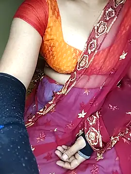 Snapshot of geetha_telugu_kan277 chatting on 11-08-25, 05:34 geetha telugu kan277 online show from 11-08-25, 05:34