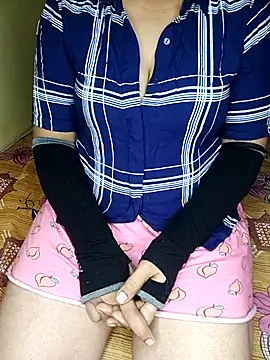 Snapshot of geetha_telugu_kan277 chatting on 11-14-25, 05:22 geetha telugu kan277 online show from 11-14-25, 05:22