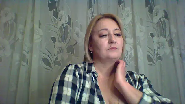 ArielXLoveresss online show from 02-23-25, 04:24