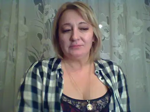 ArielXLoveresss online show from 02-24-25, 05:42