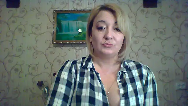 ArielXLoveresss online show from 03-12-25, 07:35