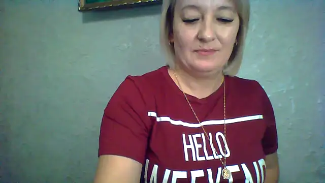 Snapshot of ArielXLoveresss chatting on 10-18-25, 07:42 ArielXLoveresss online show from 10-18-25, 07:42