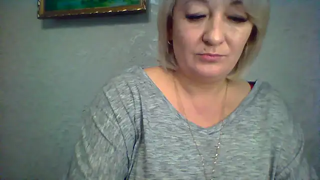 Snapshot of ArielXLoveresss chatting on 10-28-25, 07:01 ArielXLoveresss online show from 10-28-25, 07:01