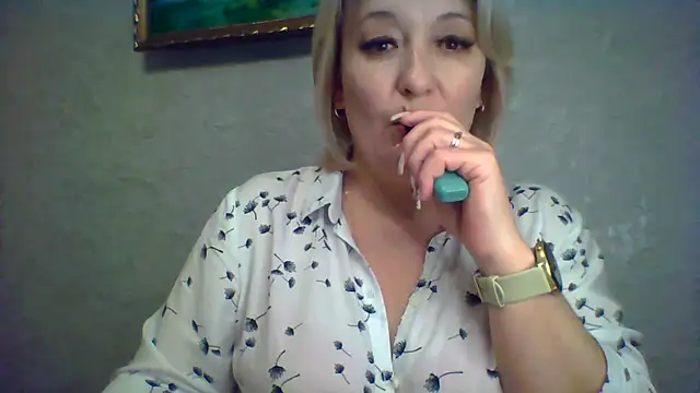 Snapshot of ArielXLoveresss chatting on 11-04-25, 07:24 ArielXLoveresss online show from 11-04-25, 07:24