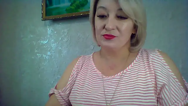 Snapshot of ArielXLoveresss chatting on 11-14-25, 10:36 ArielXLoveresss online show from 11-14-25, 10:36