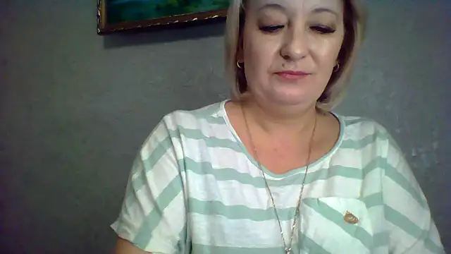 Snapshot of ArielXLoveresss chatting on 11-16-25, 08:31 ArielXLoveresss online show from 11-16-25, 08:31