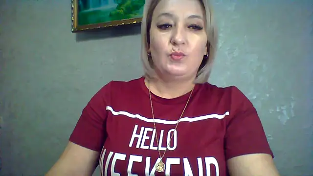 Snapshot of ArielXLoveresss chatting on 11-29-25, 08:06 ArielXLoveresss online show from 11-29-25, 08:06