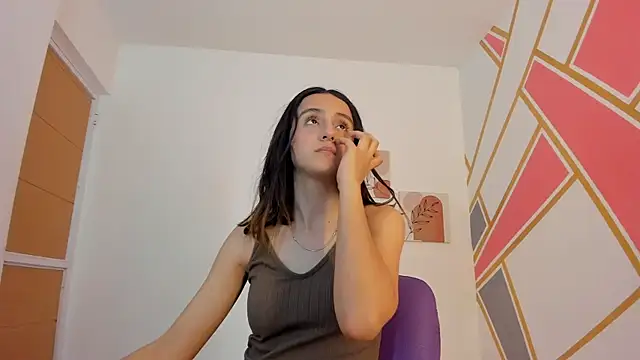 Snapshot of tiny_molly chatting on 03-03-25, 05:39 tiny molly online show from 03-03-25, 05:39