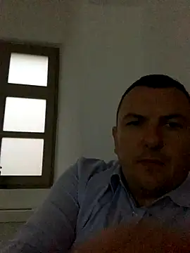 Mike8523 online show from 10-20-25, 04:35