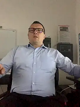 Mike8523 online show from 10-30-25, 05:09