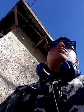 Snapshot of Elcabezhupas97 chatting on 10-29-25, 09:38 Elcabezhupas97 online show from 10-29-25, 09:38