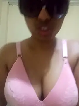 Maya shery online show from 02-27-25, 04:32