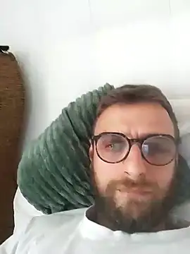 sebik122 online show from 10-04-25, 08:12