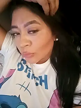 Snapshot of Sofiacortes1 chatting on 10-17-25, 12:52 Sofiacortes1 online show from 10-17-25, 12:52