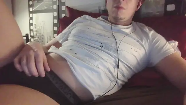 Introlatino88 online show from 03-12-25, 11:33