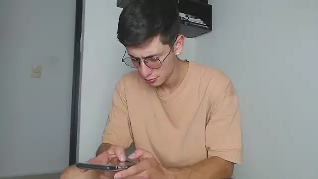 Andy collins   online show from 01-06-26, 10:12