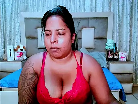 indiantopaz694u online show from 03-19-25, 03:52