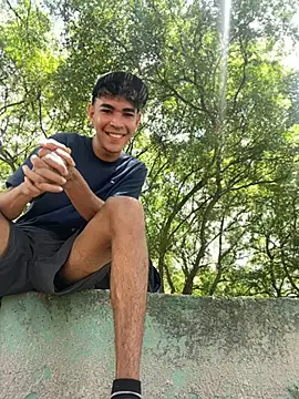 twinks 28 online show from 09-28-25, 04:12