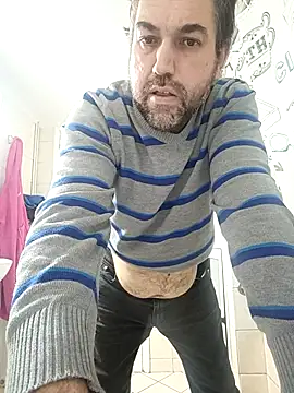 Snapshot of Openmind_42 chatting on 11-07-25, 03:12 Openmind 42 online show from 11-07-25, 03:12