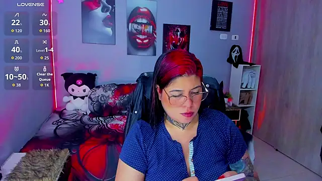 Veronika metal online show from 10-30-25, 04:36