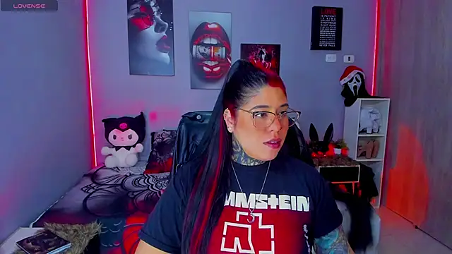 Veronika metal online show from 11-25-25, 04:01