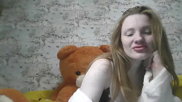 Eveline May online show from 02-28-25, 03:04