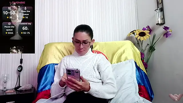 anastaciafire25 online show from 11-18-25, 12:42