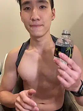 Hon1069 online show from 03-06-25, 12:19