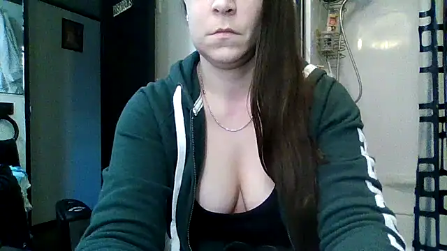 Snapshot of mrstoxox4594 chatting on 02-27-25, 11:37 mrstoxox4594 online show from 02-27-25, 11:37