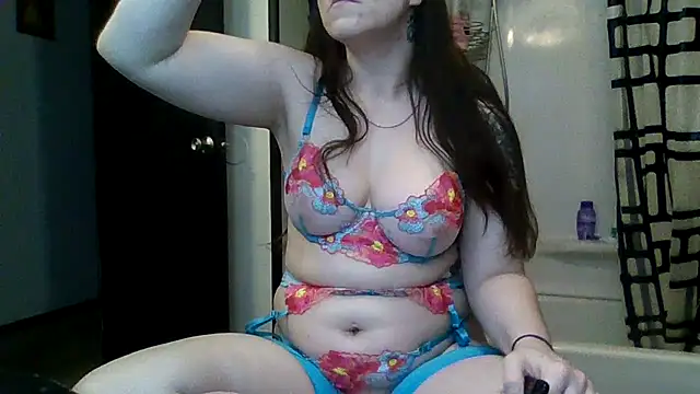 Snapshot of mrstoxox4594 chatting on 10-23-25, 11:42 mrstoxox4594 online show from 10-23-25, 11:42