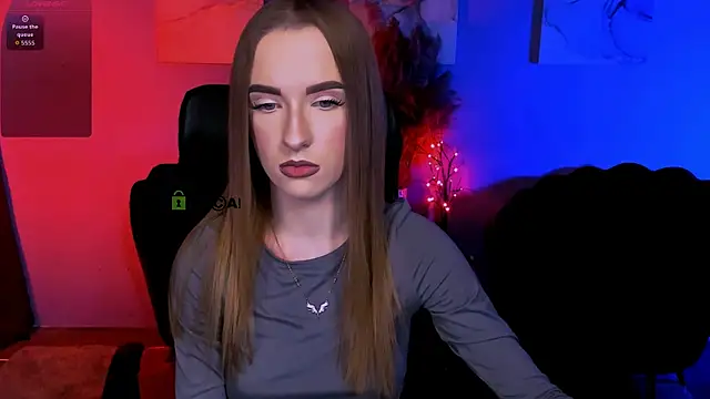 doll vey online show from 11-30-25, 08:02