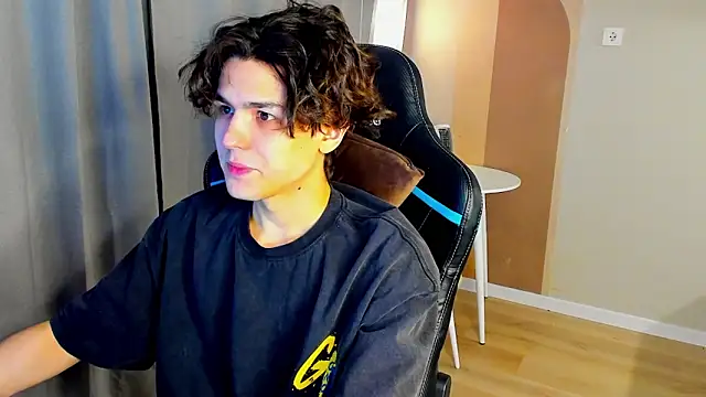 TravisRevas online show from 02-28-26, 03:51