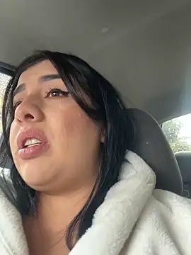 Snapshot of Madisson-Rivas chatting on 10-12-25, 01:21 Madisson-Rivas online show from 10-12-25, 01:21