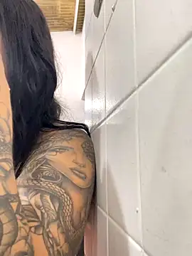 Snapshot of Madisson-Rivas chatting on 11-02-25, 07:49 Madisson-Rivas online show from 11-02-25, 07:49