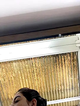 Snapshot of Madisson-Rivas chatting on 11-09-25, 02:59 Madisson-Rivas online show from 11-09-25, 02:59