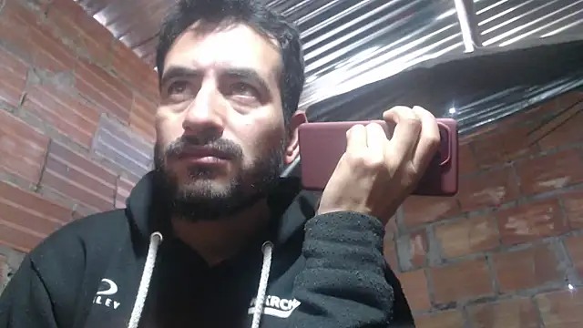 Snapshot of rose_domy chatting on 11-18-25, 02:32 rose domy online show from 11-18-25, 02:32