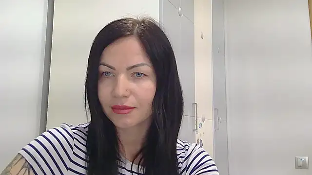 MystaLuuna online show from 03-02-25, 10:45