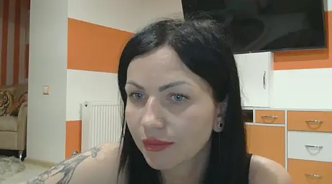 MystaLuuna online show from 03-11-25, 04:29