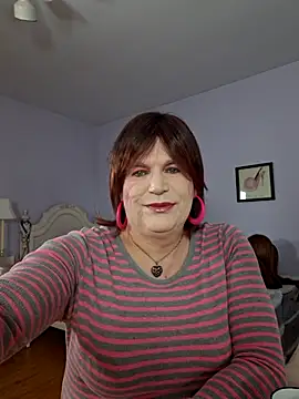 Snapshot of Victoriatv1 chatting on 03-02-25, 12:53 Victoriatv1 online show from 03-02-25, 12:53