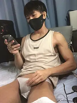 Snapshot of pandesal_aki chatting on 10-19-25, 02:18 pandesal aki online show from 10-19-25, 02:18