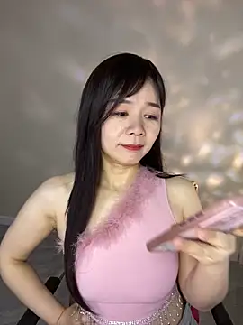 xiaowang0523 online show from 03-12-25, 08:08